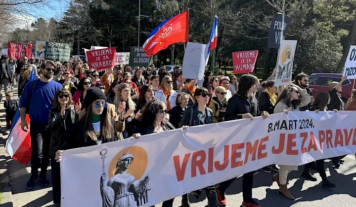Sa Osmomartovskog marša poručeno: Vrijeme je za pravdu