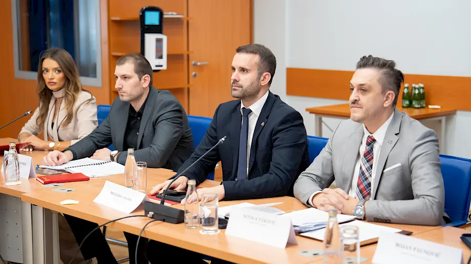 Premijer Milojko Spajic na sjednici Odbora za ekonomiju, finansije i budžet. Foto: Skupština Crne Gore