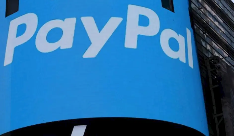 Reklama za PayPal u Njujorku, SAD. Foto: EPA-EFE/ANDREW GOMBERT