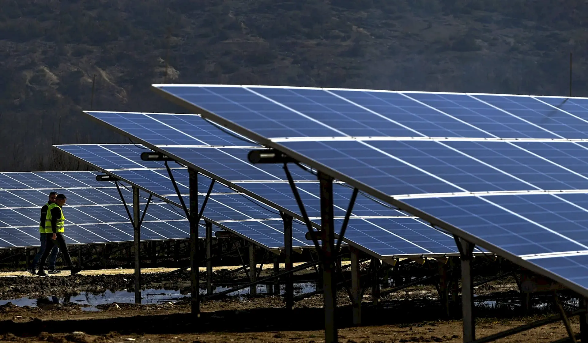 Solarna elektrana kod Kičeva u Sjevernoj Makedoniji. Foto: EPA-EFE/GEORGI LICOVSKI