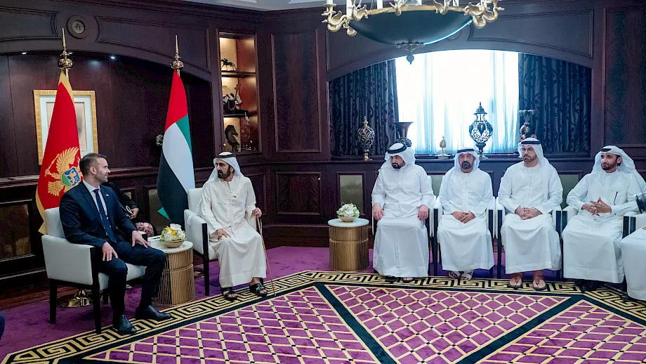 Crnogorski premijer Milojko Spajić i predsjednik Vlade UAE Mohamed bin Rašid Al Maktum. Foto: Vlada Crne Gore