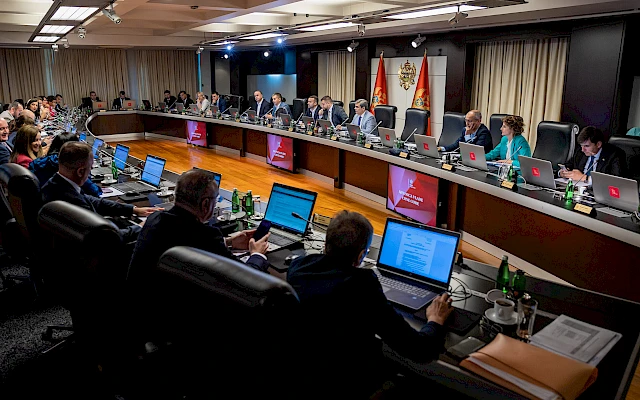 Manjak kadra ugrožava povlačenje 9,26 miliona