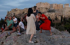 Grci sve više izbjegavaju rad u turizmu