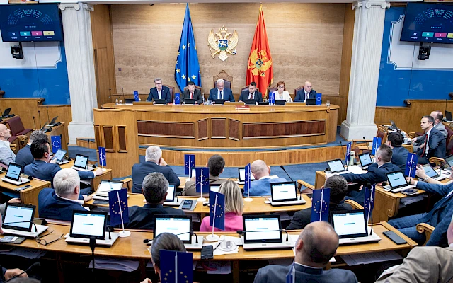 Zakon o ANB-u vraćen na doradu zbog pritiska javnosti