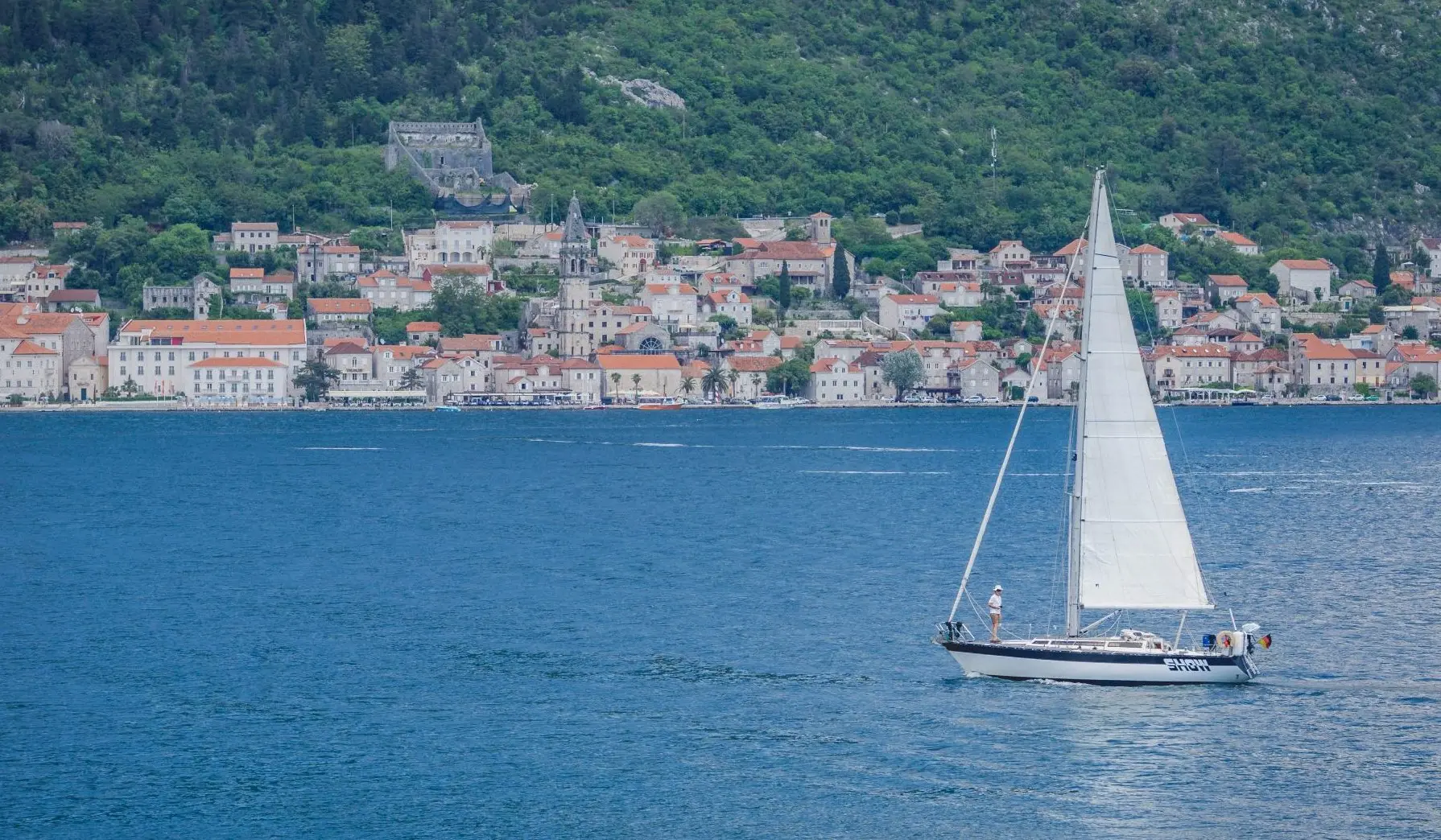 Pogled na Perast u Boki Kotorskoj. Foto: BIRN/Samir Kajošević