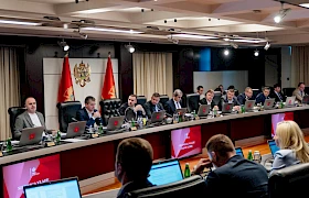 Javna uprava raste, racionalizacija ostaje u strategijama