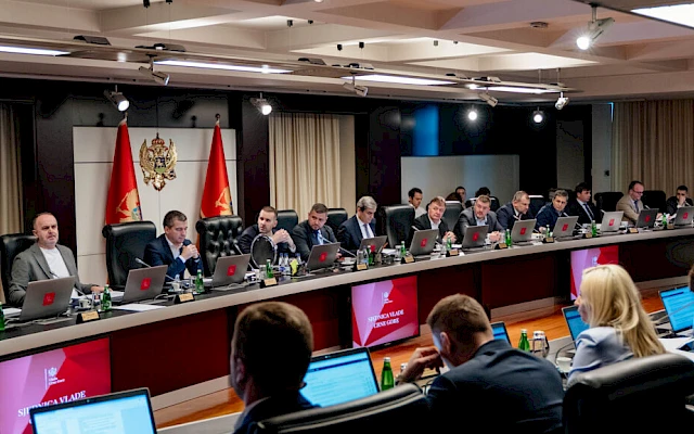 Javna uprava raste, racionalizacija ostaje u strategijama