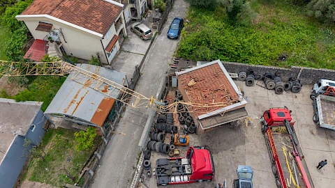Novi kran montiran prije kraja istrage