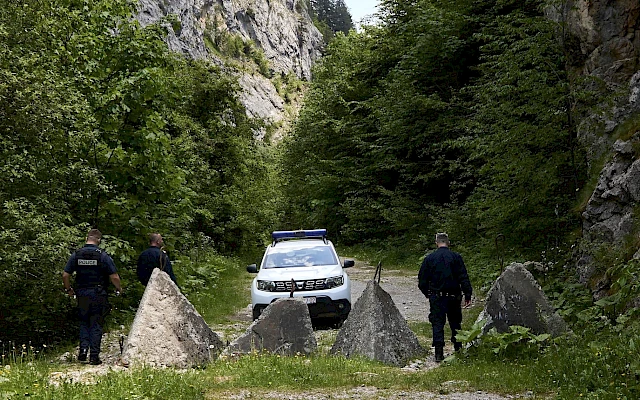 Zatvoreni putevi odsjekli pogranična sela
