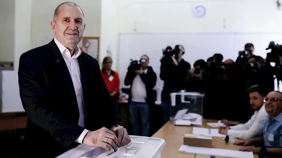 Bugarski premijer Rumen Radev. Foto: EPA: BORISLAV TROSHEV