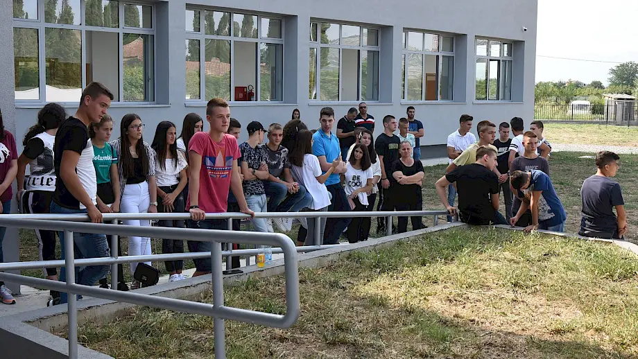 Učenici srednje škole u Golubovcima. Foto: Vlada Crne Gore