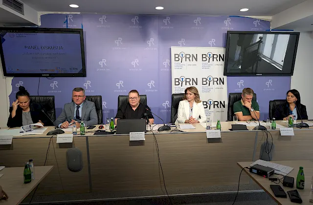 I pored novog zakona institucije kriju podatke